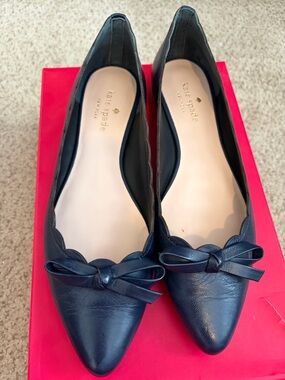 Kate Spade “Eleni” Navy Scalloped Flats, 7.5